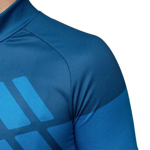Taglio di manica raglan