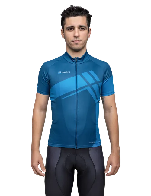  Il/La modello/a è alto/a 173 cm e indossa la taglia 5